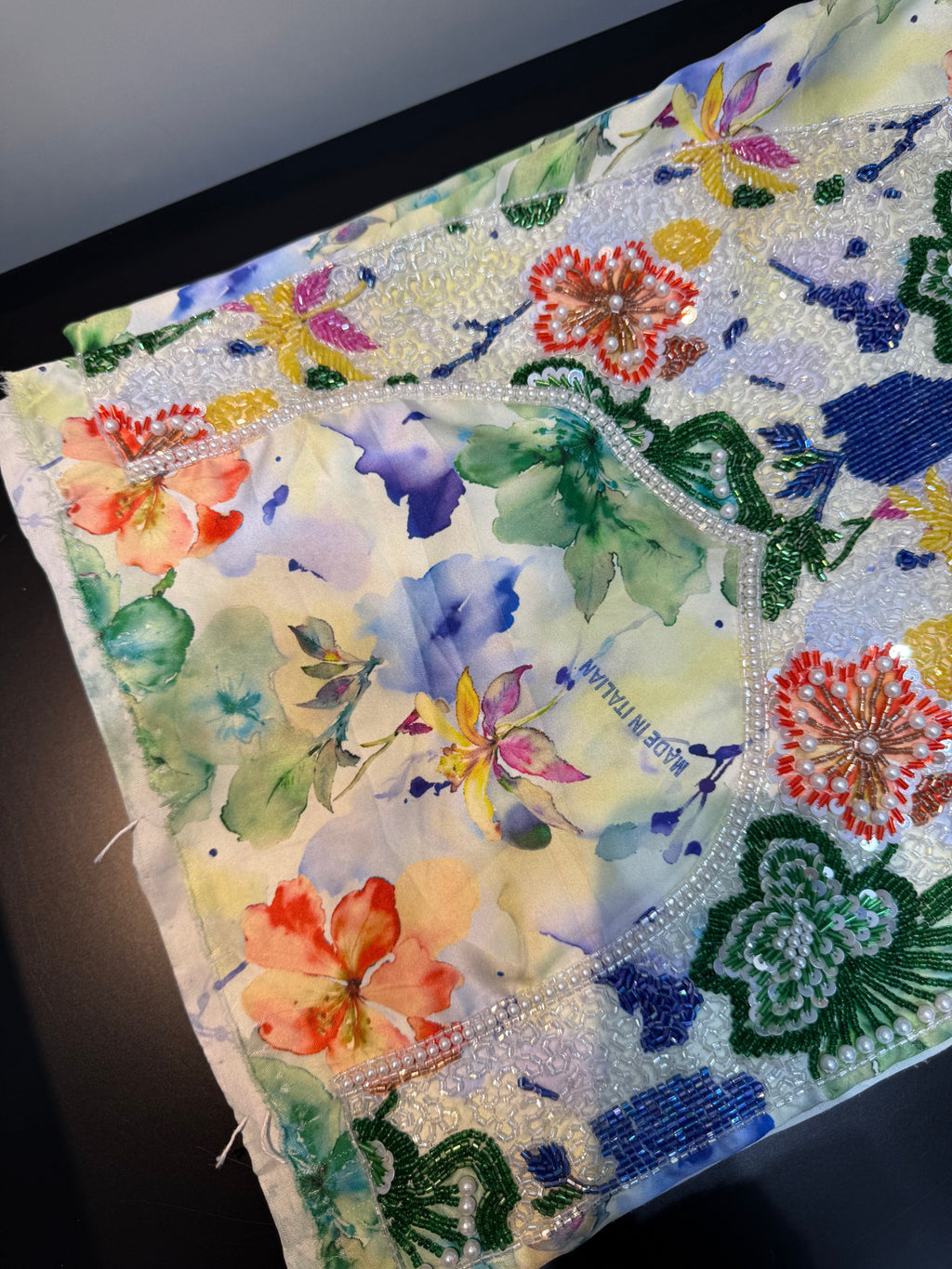 Mukhawar Fabric