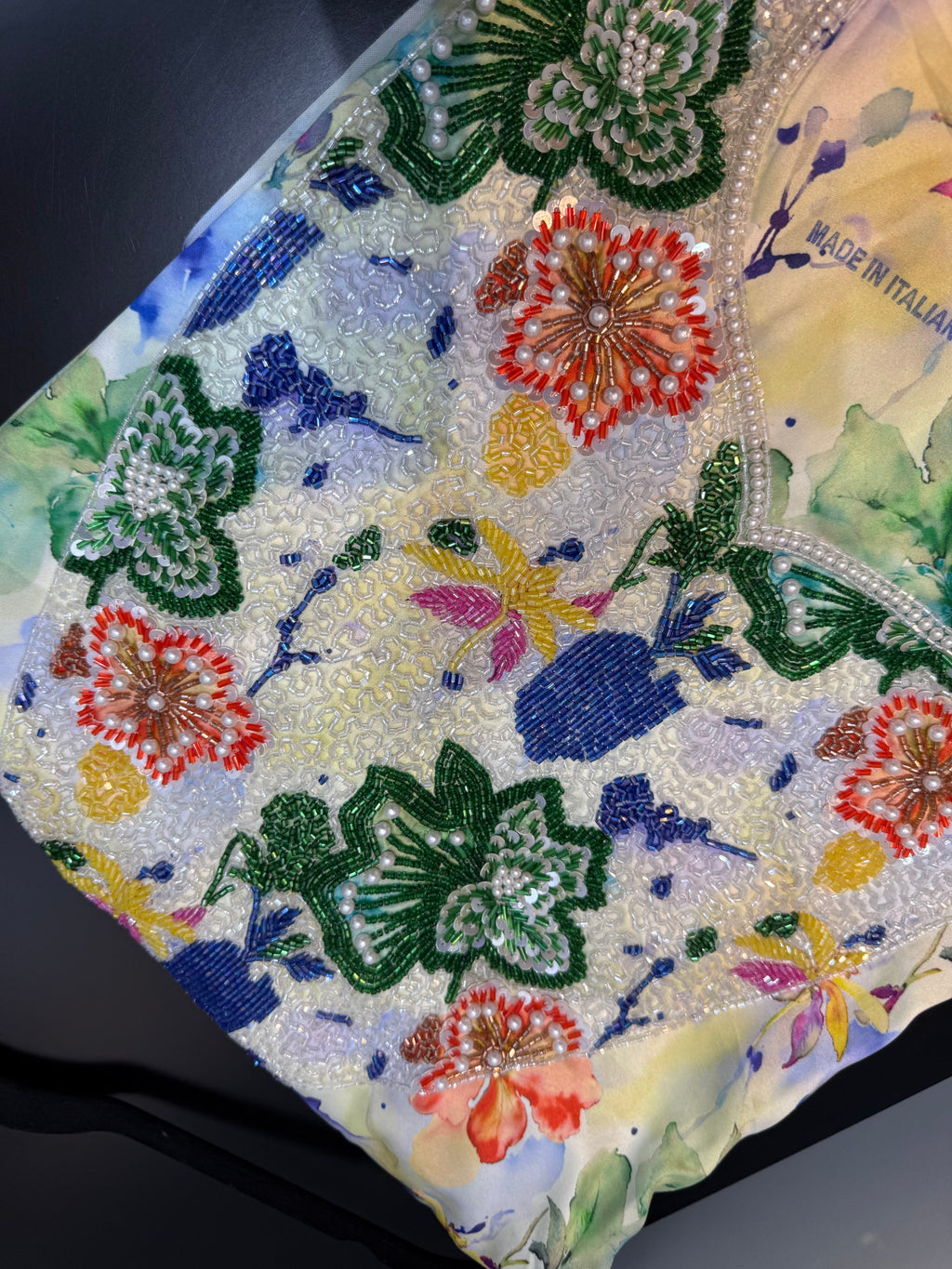 Mukhawar Fabric