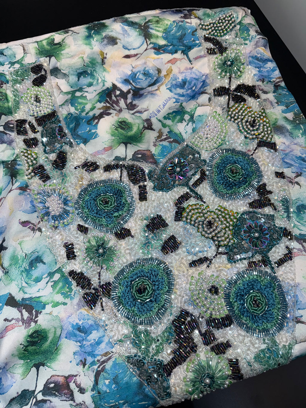 Mukhawar Fabric