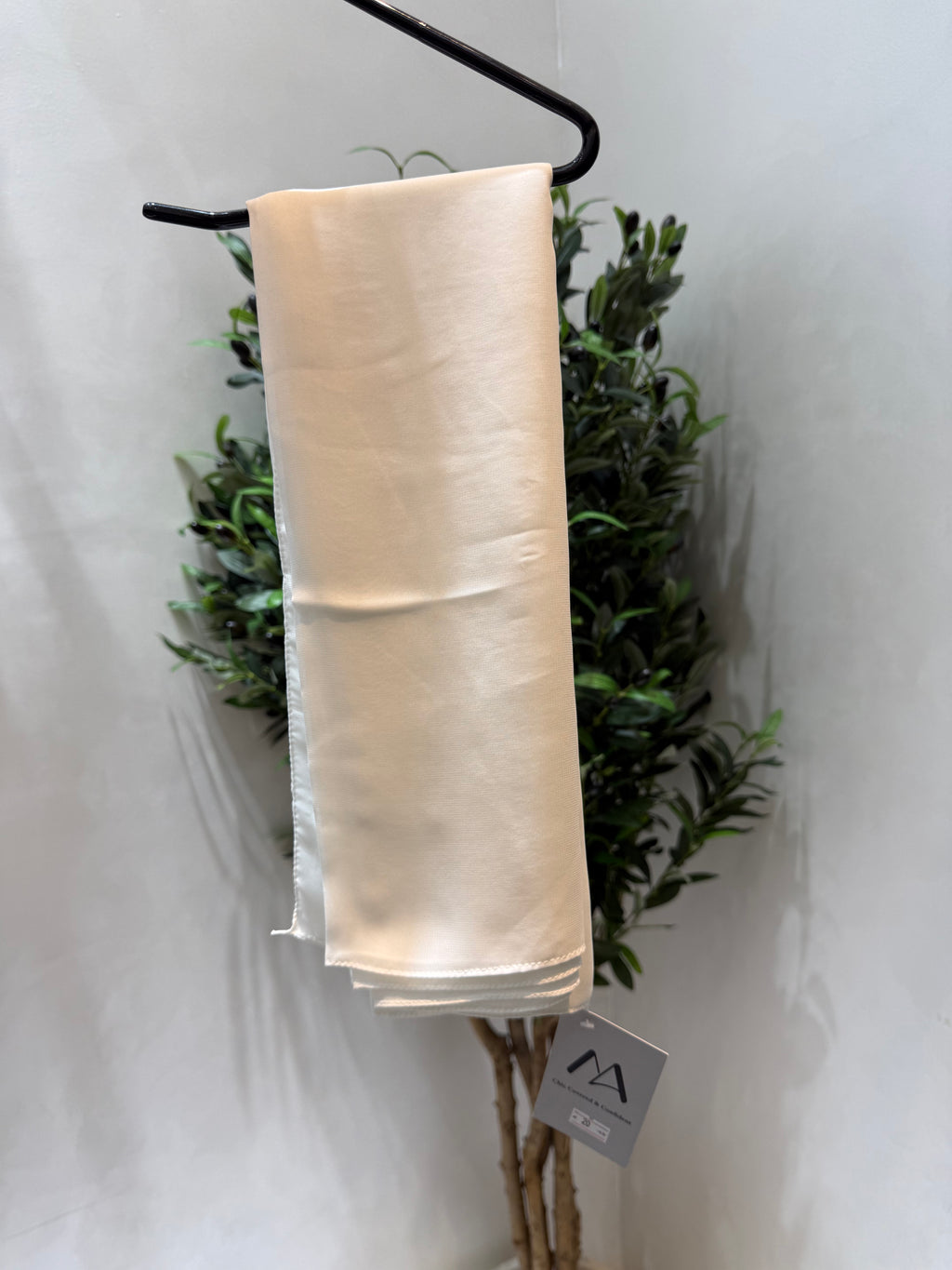Off-white Scarf
