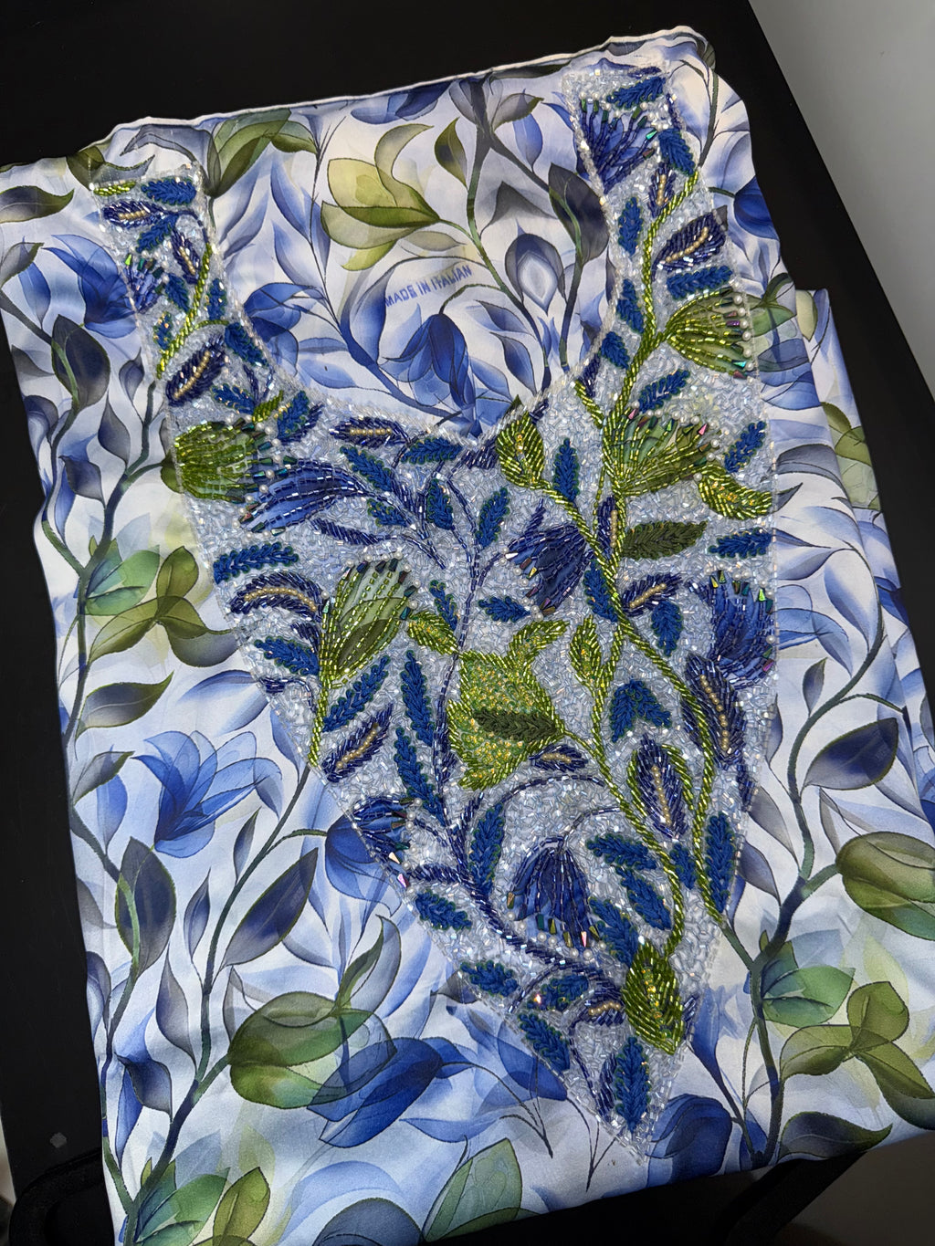Mukhawar Fabric