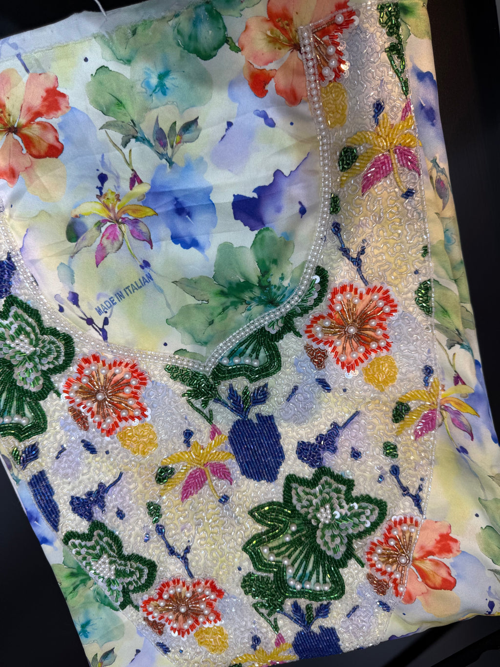 Mukhawar Fabric