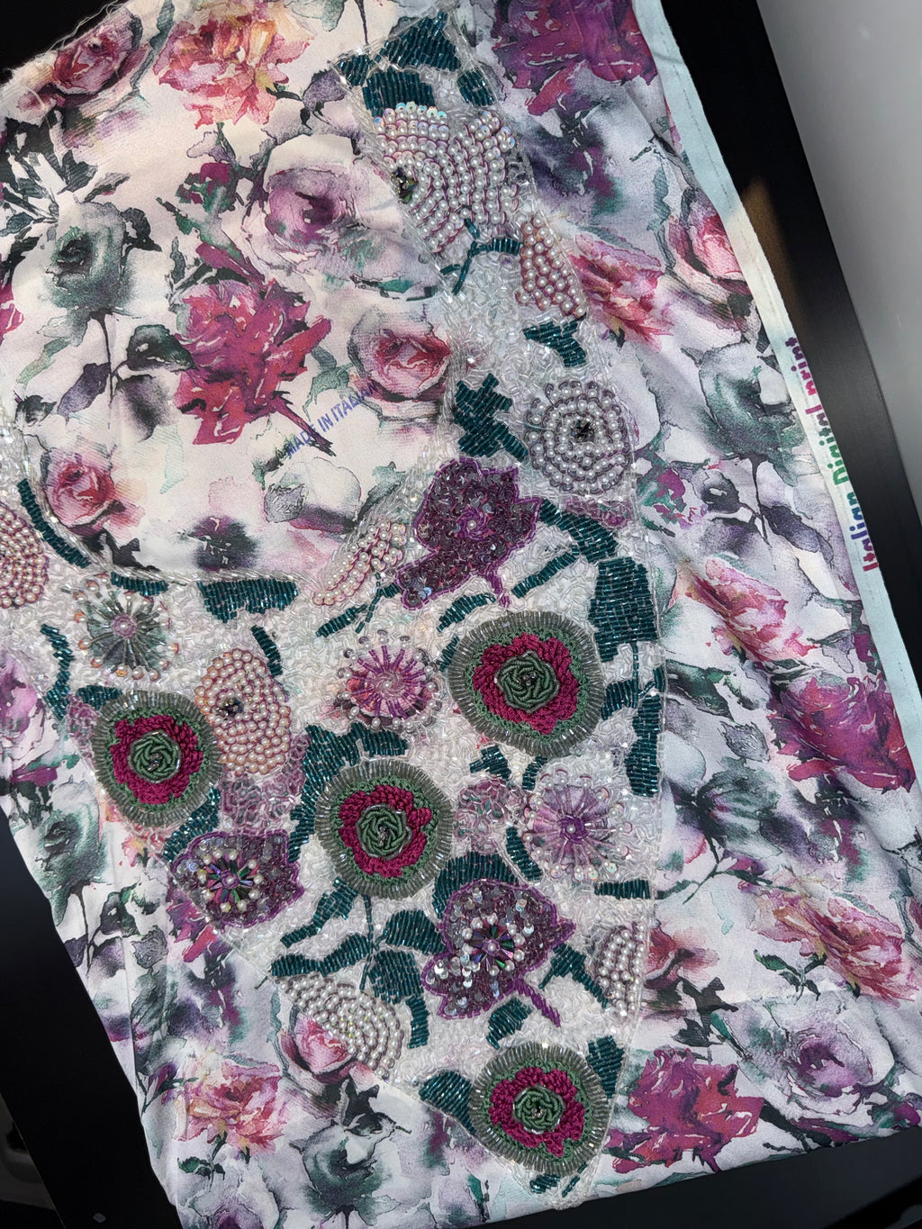 Mukhawar Fabric