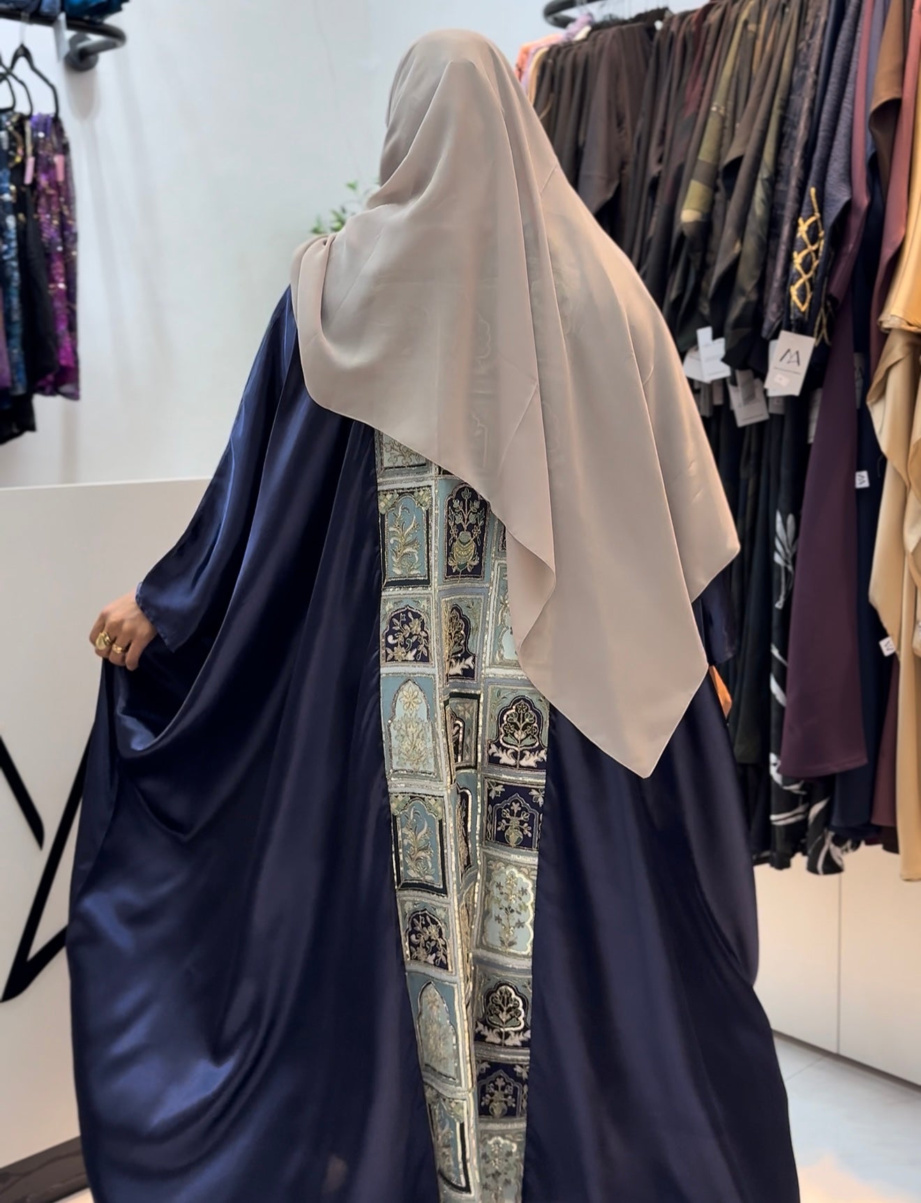 Eid Jalabiya