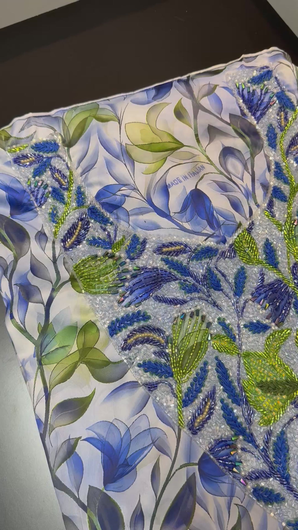 Mukhawar Fabric