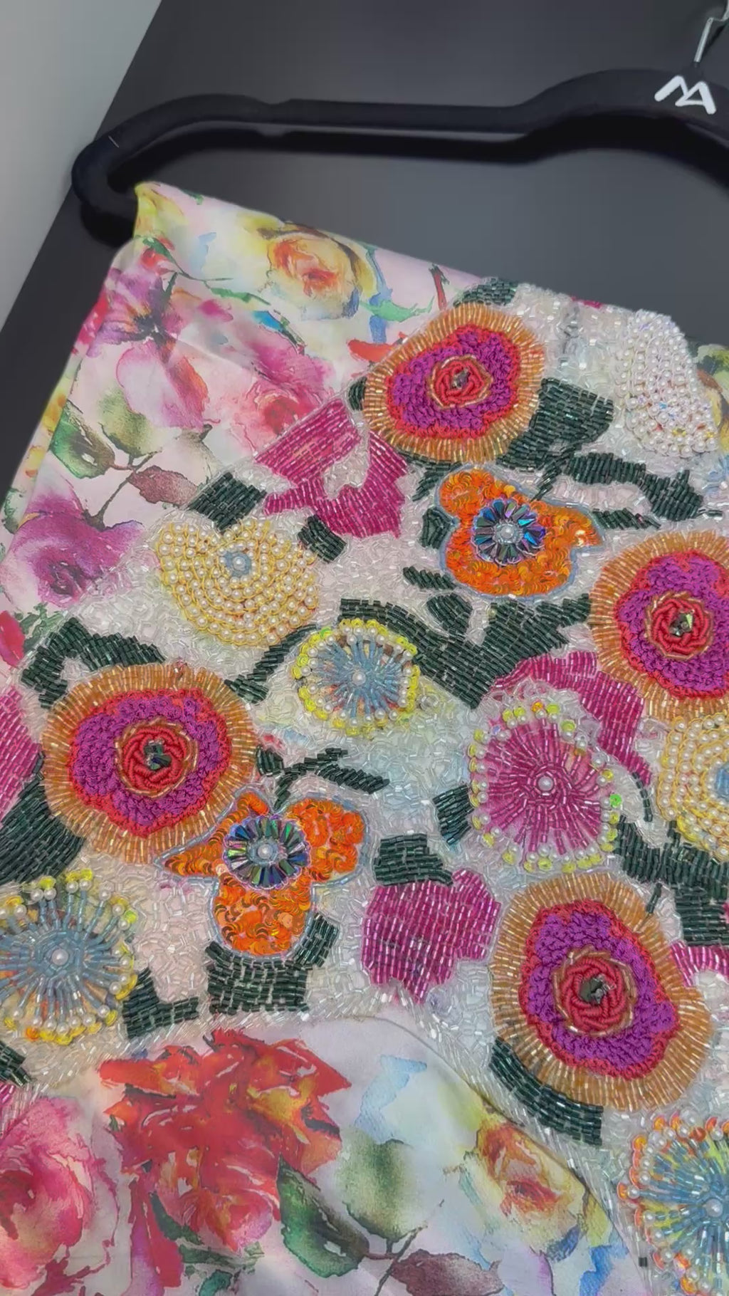 Mukhawar Fabric